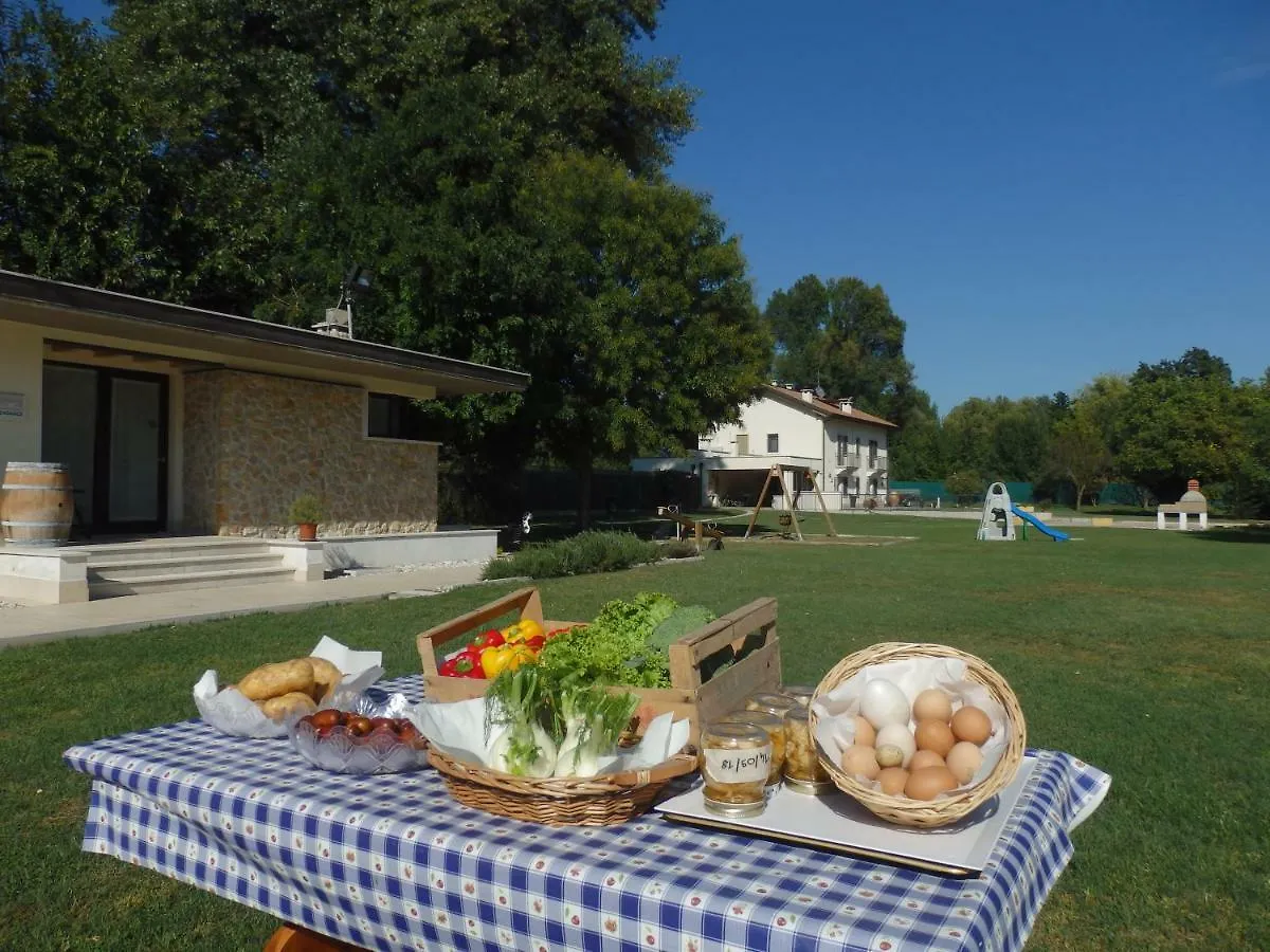 Farm stay Corte Agricola Monro Villa Verona Italy